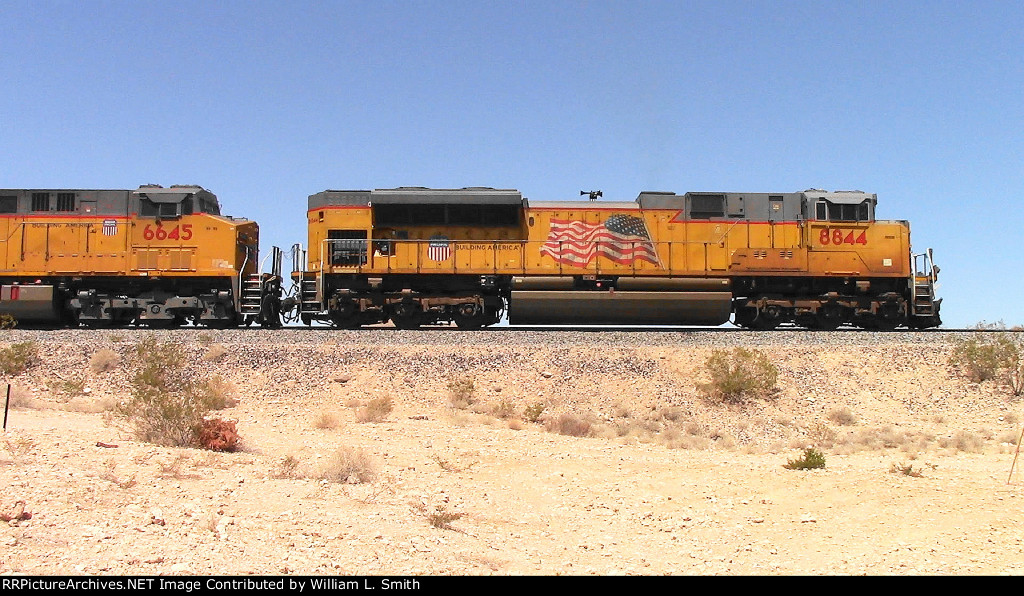 EB Unit Empty Hooper Frt at Erie NV W-Pshr -2